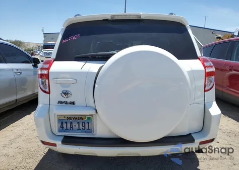 2012 Toyota Rav4 z USA, uszkodzony, nr VIN JTMZF4DV8CD033182